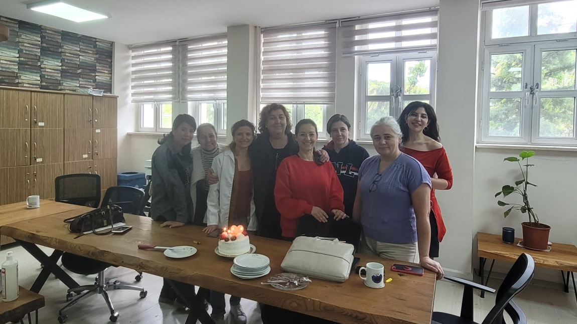 OKULUMUZDA ANNELER GÜNÜNÜ KUTLADIK 